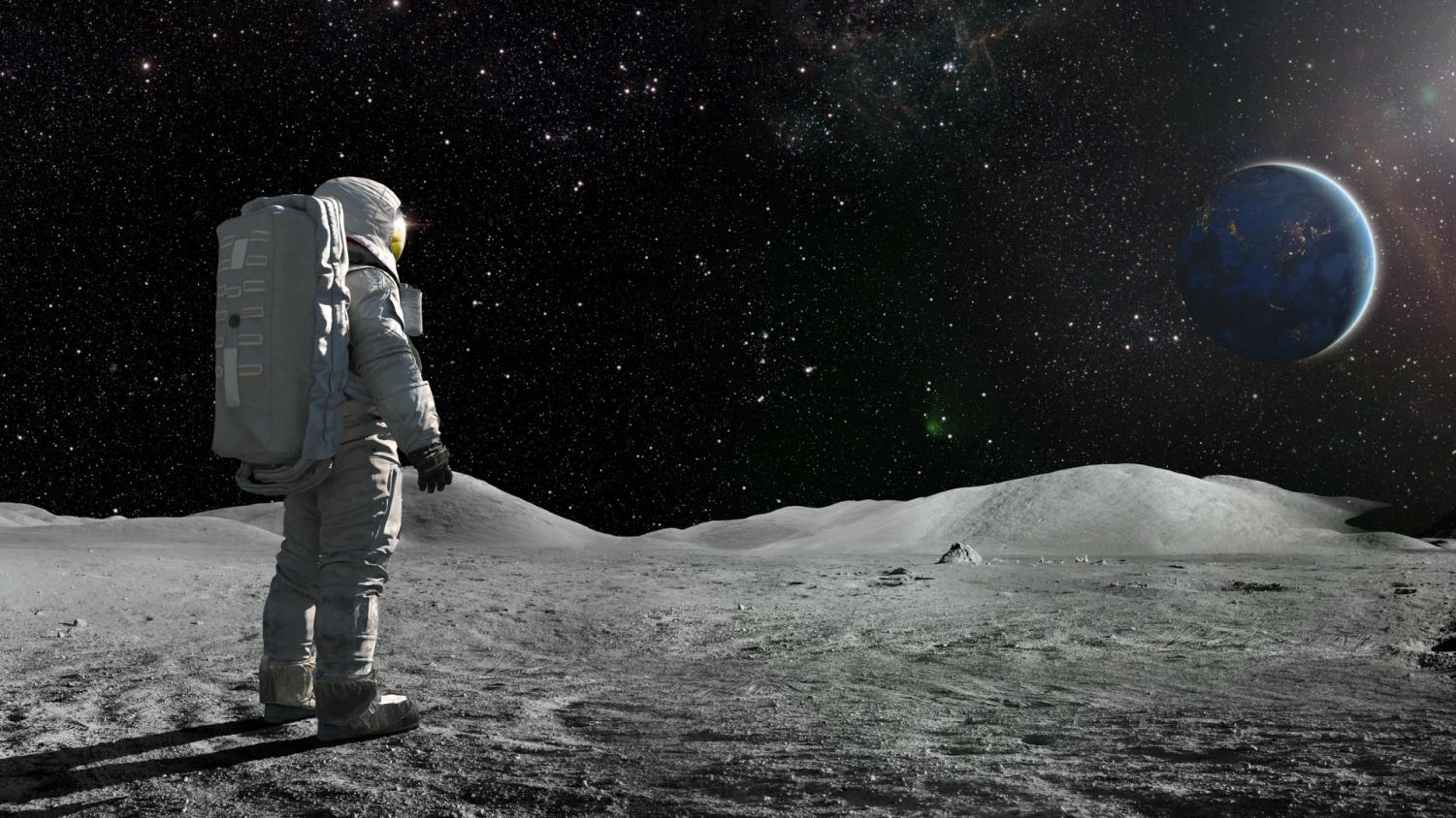 A New Manned Mission To The Moon